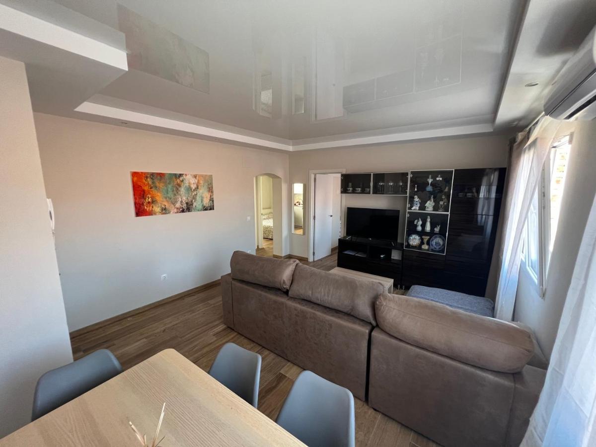 Genuar Apartments Malaga Center. Free Parking Екстер'єр фото