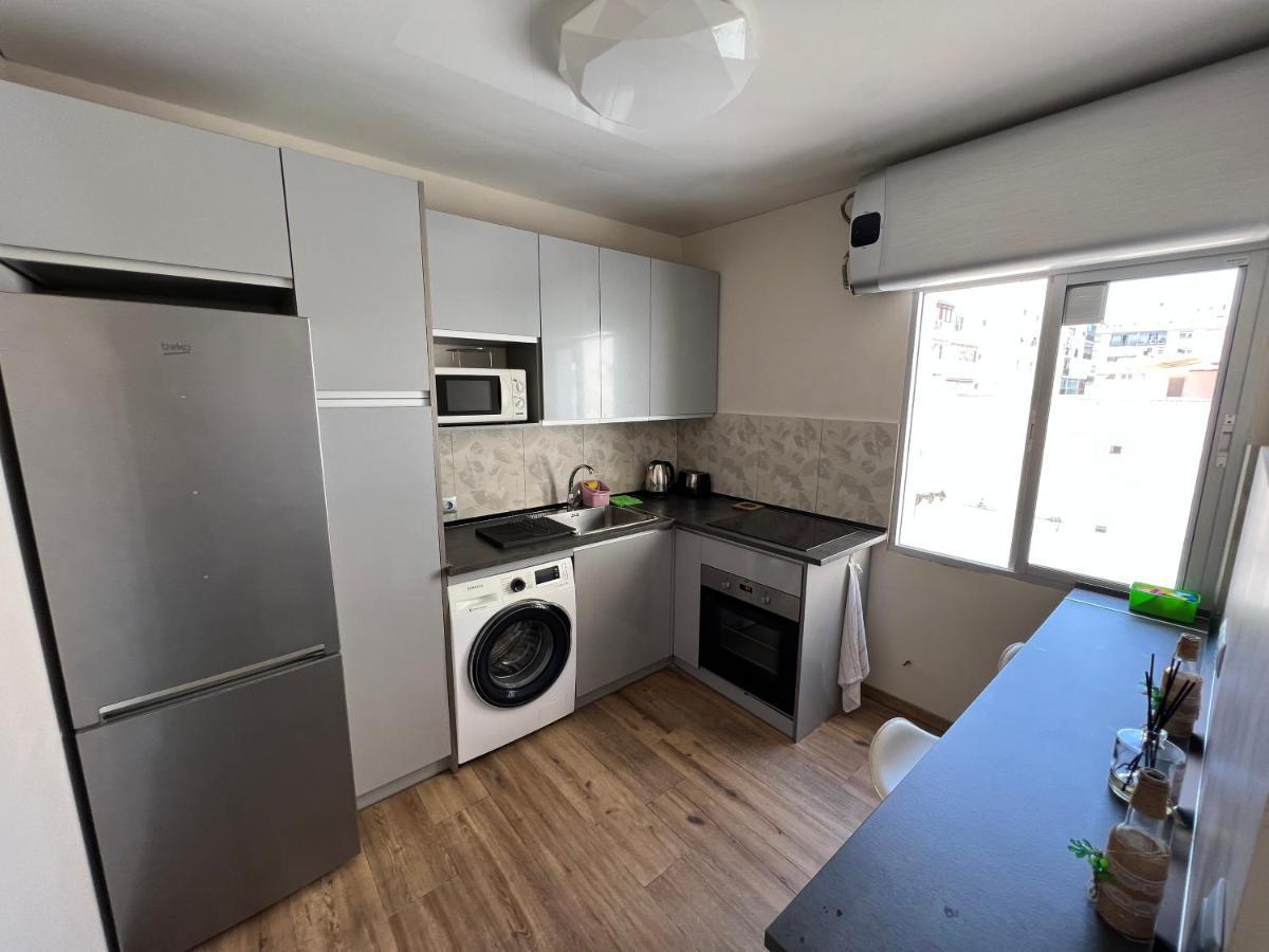 Genuar Apartments Malaga Center. Free Parking Екстер'єр фото