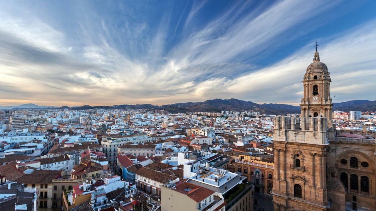 Genuar Apartments Malaga Center. Free Parking Екстер'єр фото