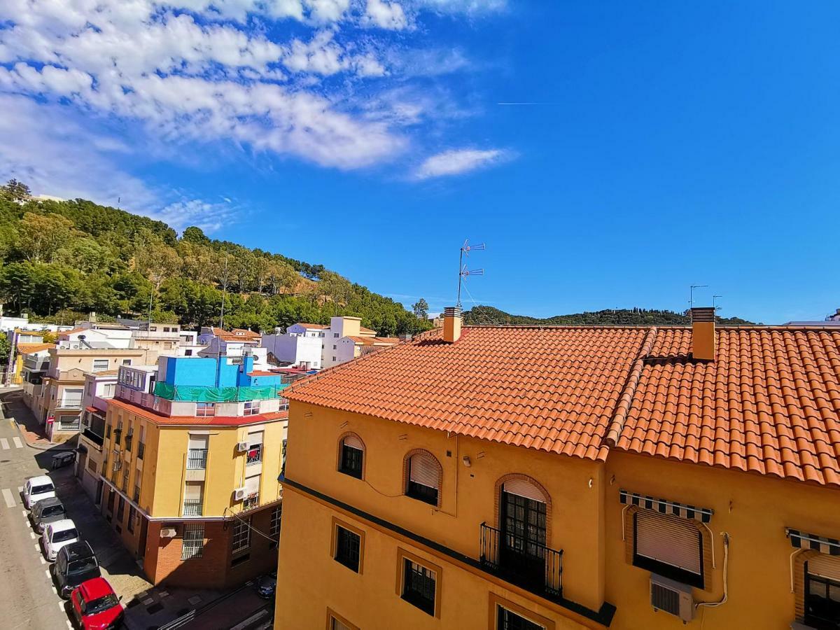 Genuar Apartments Malaga Center. Free Parking Екстер'єр фото