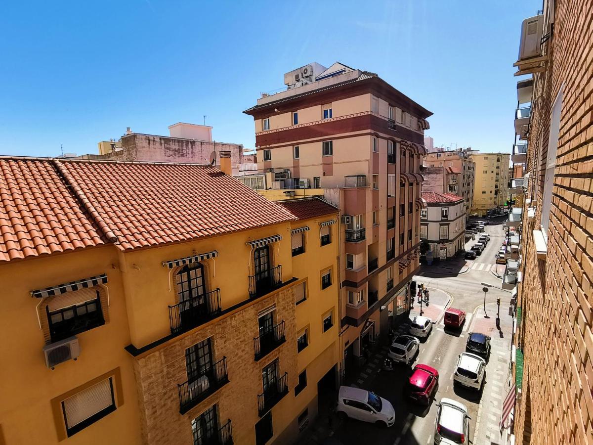 Genuar Apartments Malaga Center. Free Parking Екстер'єр фото